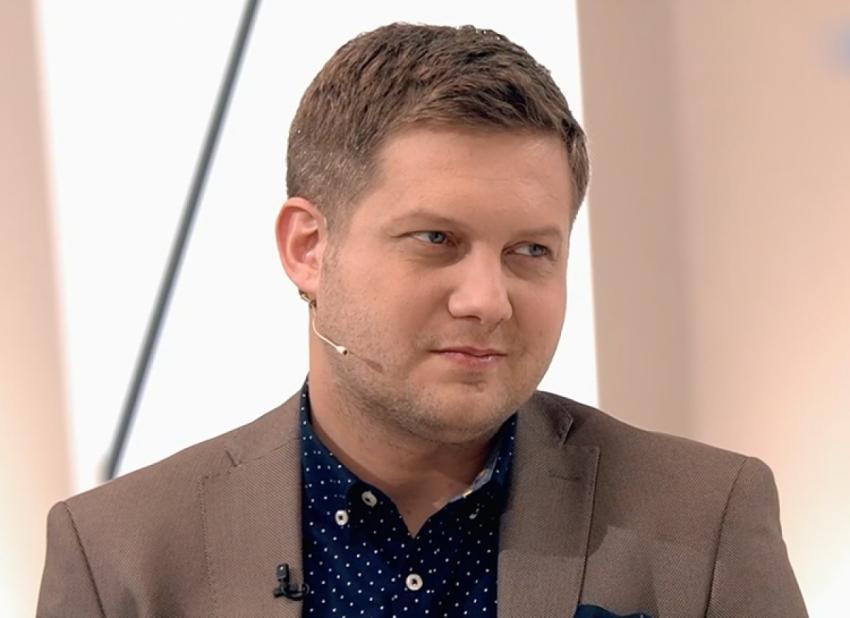Корчевников рад, что сейчас из России исчезает весь «звездный таблоидный мусор»