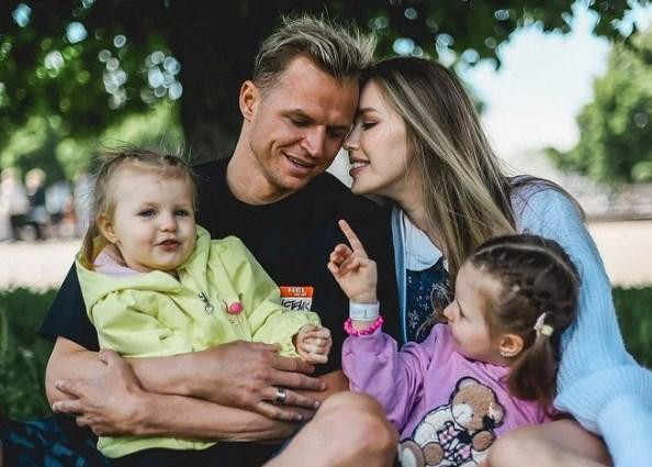 Дмитрий Тарасов больше недели не живет с Костенко