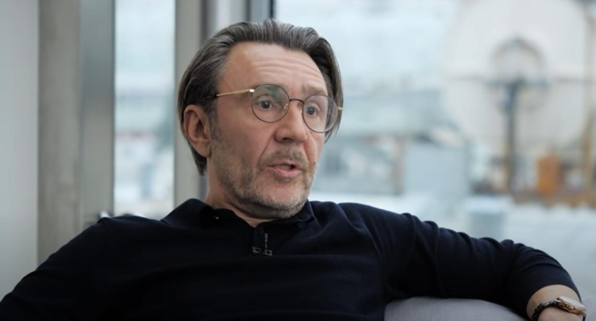 Барецкий: "Шнуров снова стал отцом, чтобы показать олигархам пример"