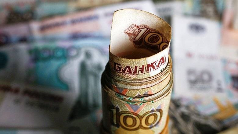 Бюджетники и другие категории работающих РФ могут рассчитывать на индексацию зарплат с 1 октября 2022 года