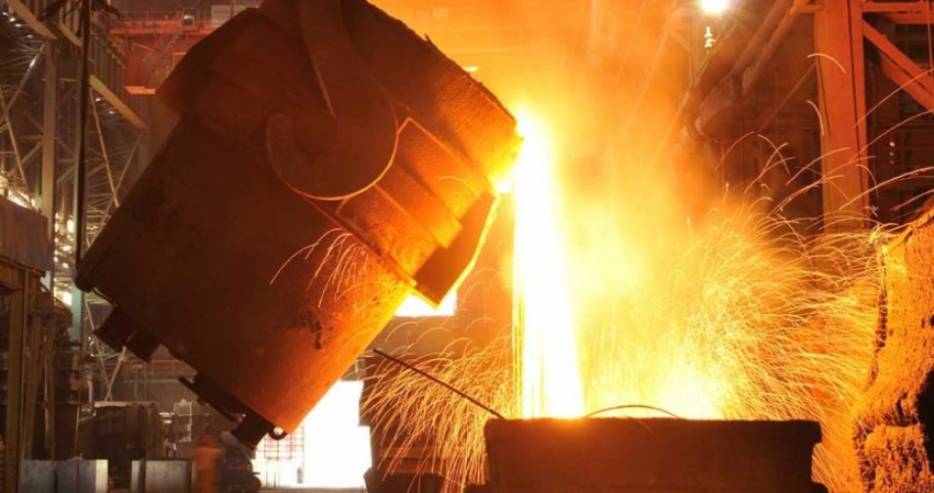Спад производства стали в России замедлился в августе 2022 года