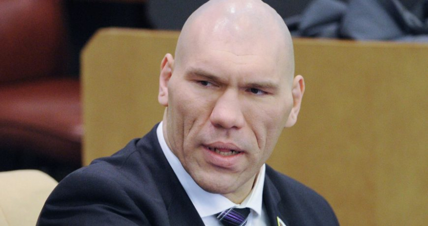 Бывший боксер и депутат Госдумы Николай Валуев получил повестку
