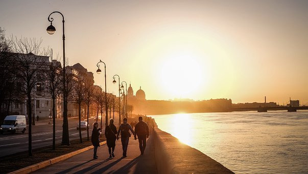 Общественник Литвинов: сценарий прошлогодней уборки Петербурга от снега может повториться