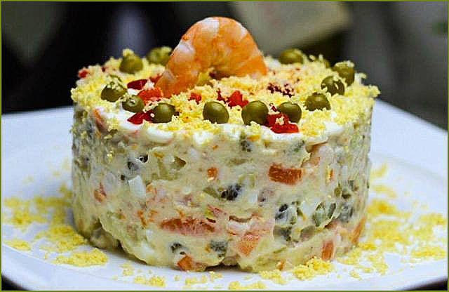 ТОП-3 вкусных и необычных рецепта Оливье