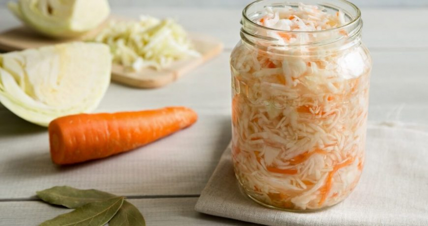 Польза квашеной и соленой капусты, отличия блюд