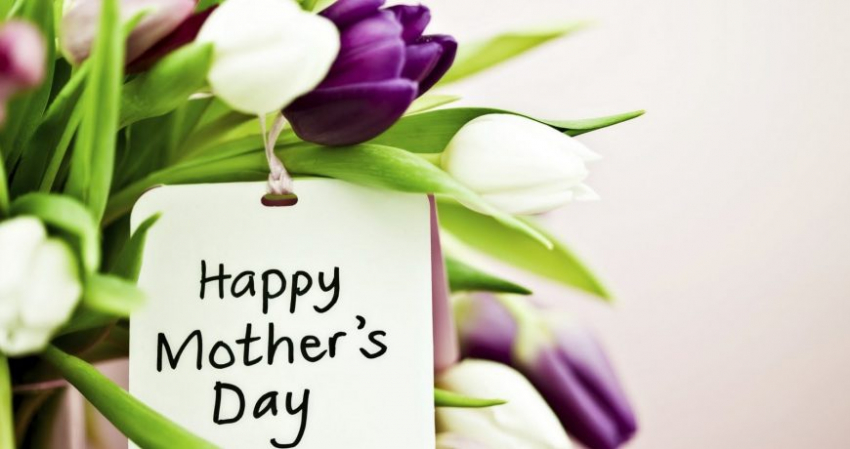 Стихотворения на День матери от дочки, трогательные, красивые, до слез