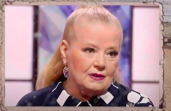 Вдовец Людмилы Сенчиной продает её дом в Петербурге за 30 млн рублей