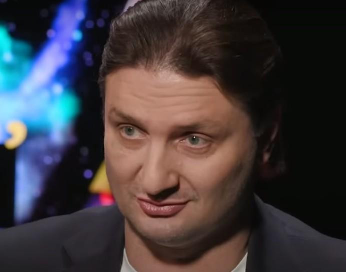 Эдгард Запашный рассказал об итогах 2022 года и о новогодней семейной традиции