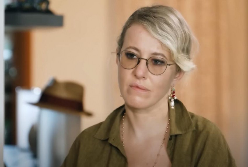 Собчак каждую неделю развлекается в бане с двумя банщиками