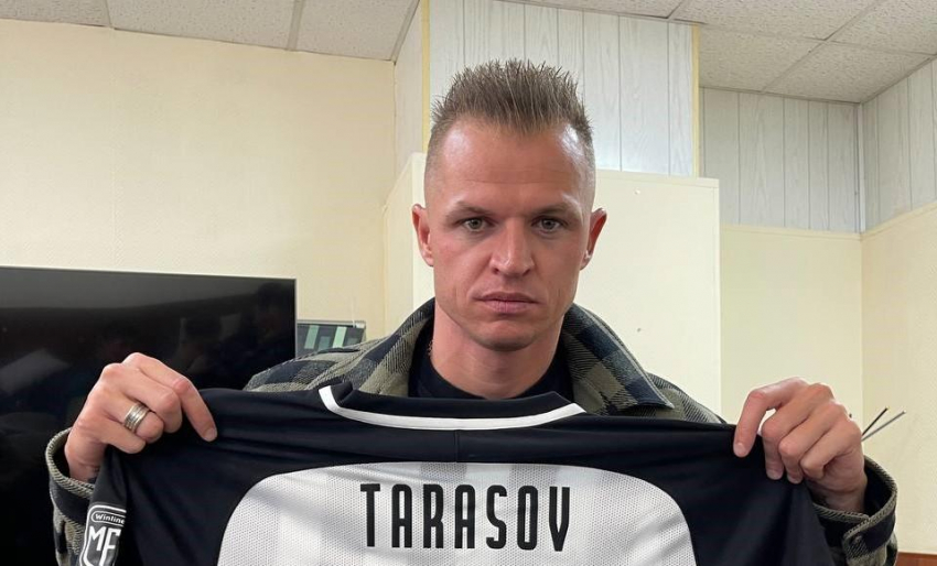 Дмитрий Тарасов неуместно пошутил о сексе во время игры с 4-летней дочерью