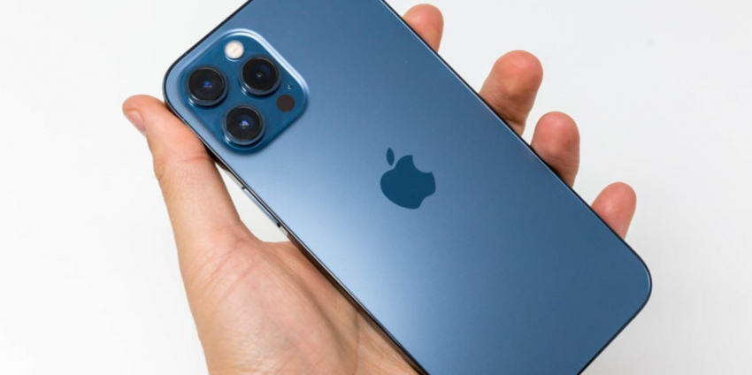 Названы три новогодних подарка, которые обязательно порадуют владельцев iPhone