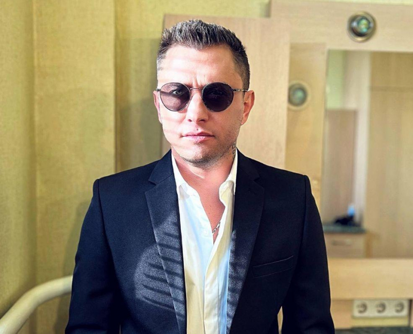 Павел Прилучный вспомнил о новогоднем курьезе, который испортил его детям сюрприз