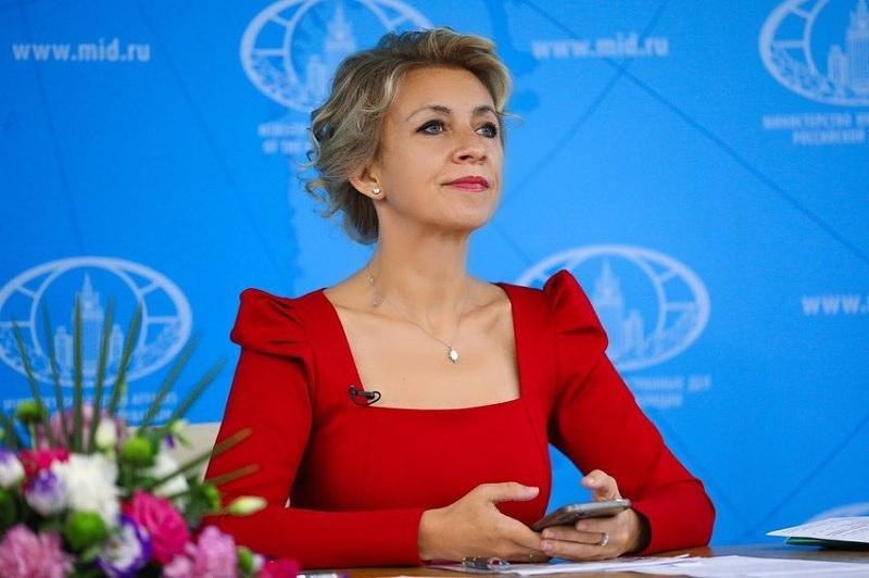 Захарова заявила, что артистам не удастся обратить украинские лозунги в шутку