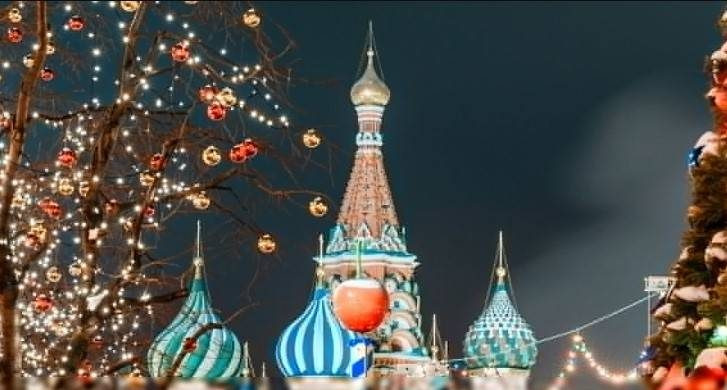Новогодние каникулы заканчиваются 9 января 2023 года согласно трудового законодательства