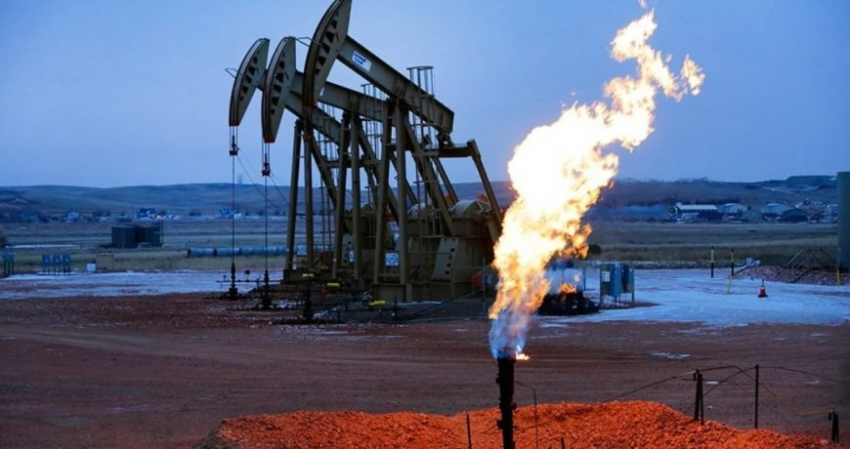 Китай получил рекордные объемы газа и нефти со своего крупнейшего месторождения