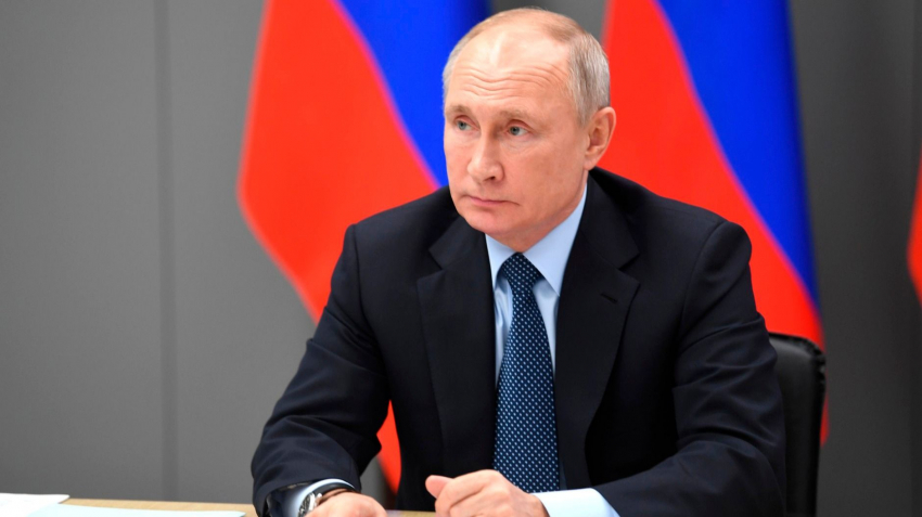 В Кремле анонсировали визит Путина в МГУ имени Ломоносова в День российского студенчества