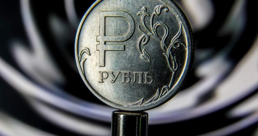 Какой будет курс рубля, доллара и евро в феврале 2023 года: что говорят эксперты