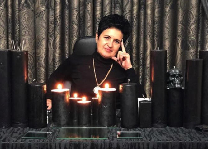 Сибирская колдунья Елена Голунова поделилась жутким пророчеством: нищета, передел мира и смерть