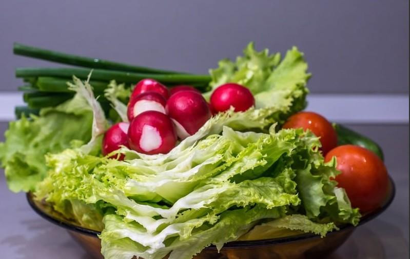 Врач Абдулаев назвал продукты, укрепляющие суставы и связки