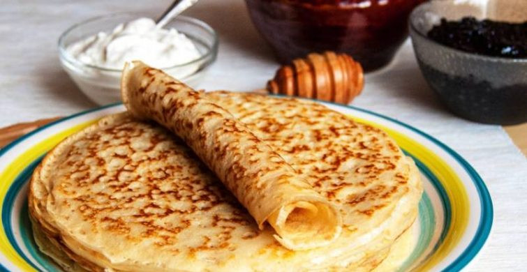 Вкусные и ажурные блины на молоке: рецепт приготовления