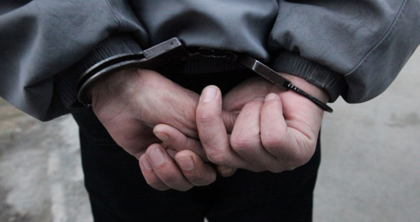 Житель Уфы заперся в комнате и убил сыновей 13 и 7 лет, а затем покончил с собой