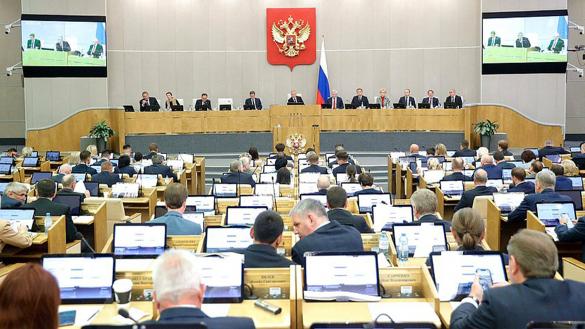 Депутат Госдумы Хамзаев: заграничный отдых чиновников угрожает нацбезопасности России
