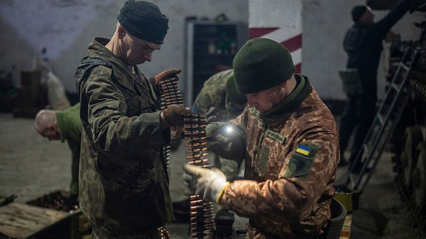 Польский политолог Холащинский предрек полное уничтожение западной бронетехники на Украине