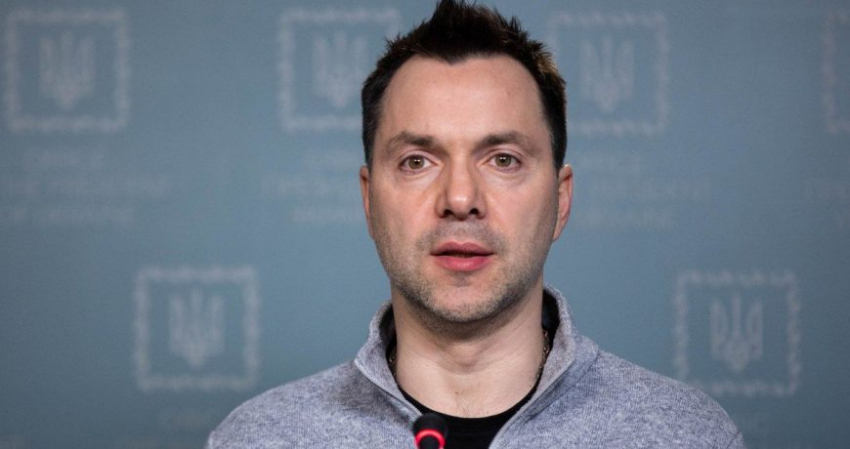 «Корейский сценарий»: Алексей Арестович заговорил о разделе Украины