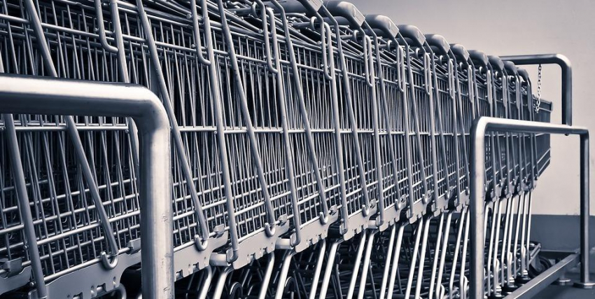 В Финляндии работники сферы торговли организовали массовые забастовки