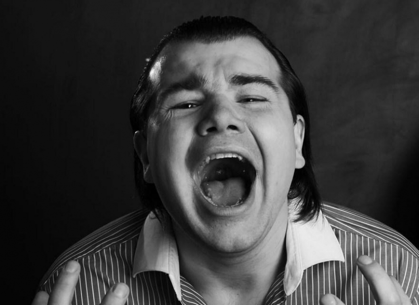 Звезда «Папиных дочек» Михаил Казаков назвал «безумием» обвинение падчерицы в абьюзе