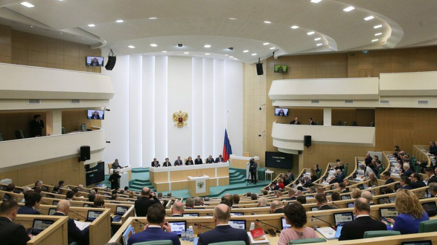 Приостановка участия России в ДСНВ была единогласно одобрена Совфедом