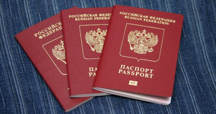 Могут ли россияне выбирать написание имени и фамилии в загранпаспорте