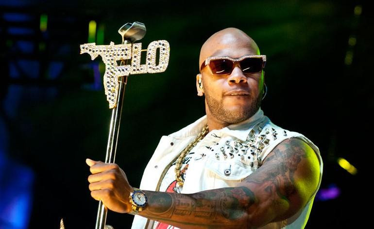 Сын рэпера Flo Rida выпал из окна пятого этажа