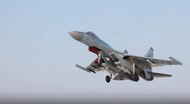 «Российская авиация учится на ошибках»: в польской прессе рассуждают о тактике применения самолётов ВКС РФ