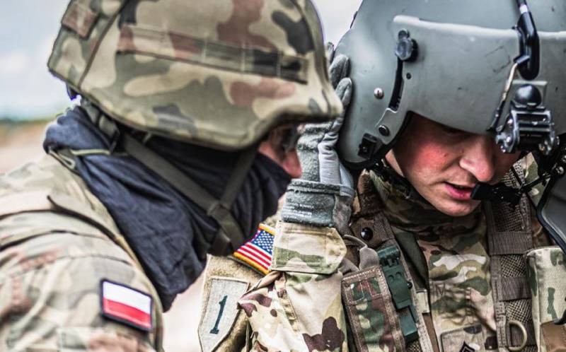 Польский политик обвинил свою страну в вероломном выходе из Варшавского договора и незаконном размещении баз НАТО