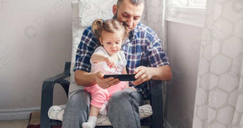 Грустный праздник: что мы знаем о Днем одиноких родителей, который отмечают 21 марта