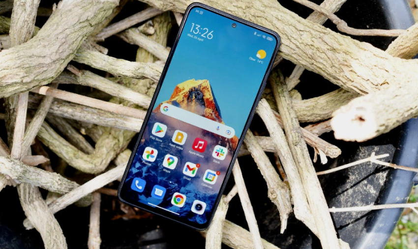 Смартфон Redmi Note 12 Tubo превзошёл iPhone 14