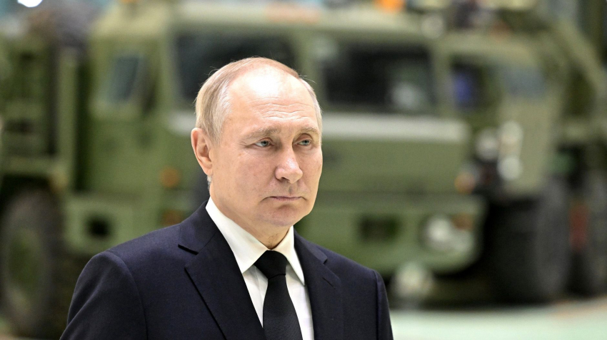 Baijiahao: Путин «отвесил пощечину» США за выходку Британии в Черном море