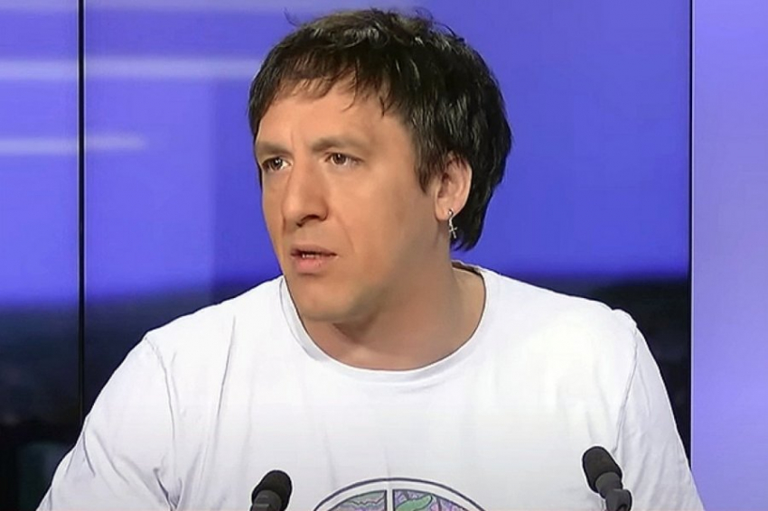 Признанный иноагентом Артур Смольянинов снова показал себя с глупейшей стороны