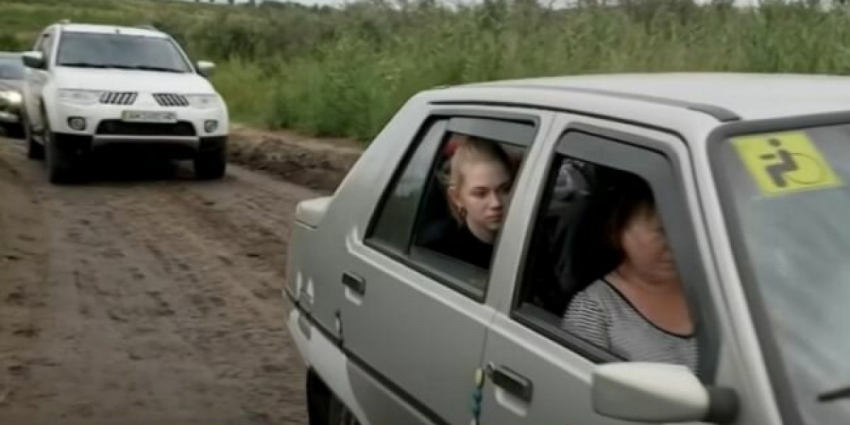 Похоже, Запад начал кошмарить Зеленского: CNN пустило репортаж, как украинцы бегут на освобожденные Россией территории