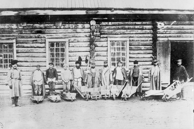 Дальний Восток 23 апреля. Принято решение об отмене каторги и ссылки на Сахалине