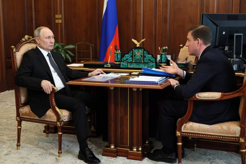 Путин поддержал предложения Андрея Турчака выровнять меры поддержки участников СВО