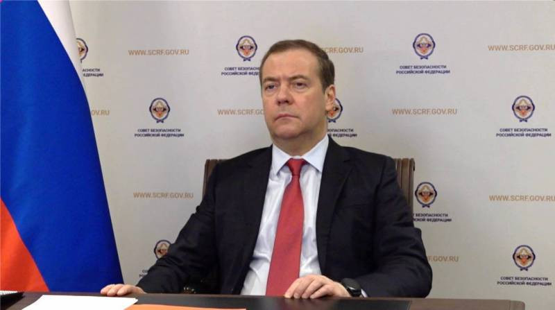 Зампред Совбеза РФ: Рука не дрогнет, если понадобится применение ядерного оружия