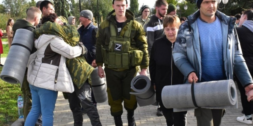 Всеобщая мобилизация и ротация с 15 января 2023 года. Могут ли власти мобилизовать до 1 млн россиян: правда или фейк? Мобилизация последние новости