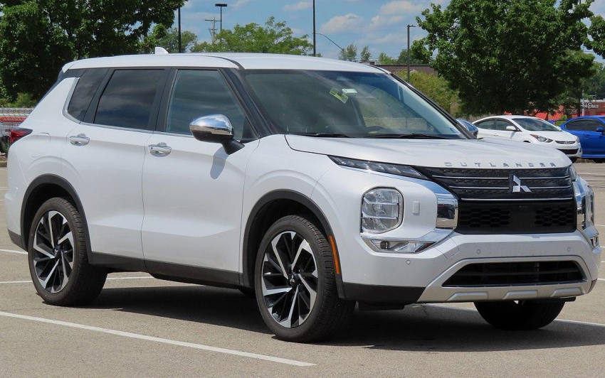 В России стало можно приобрести новые автомобили Mitsubishi Outlander