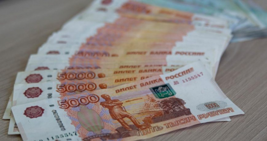 Выплаты от 20 тысяч рублей: кто из москвичей может рассчитывать на поддержку правительства