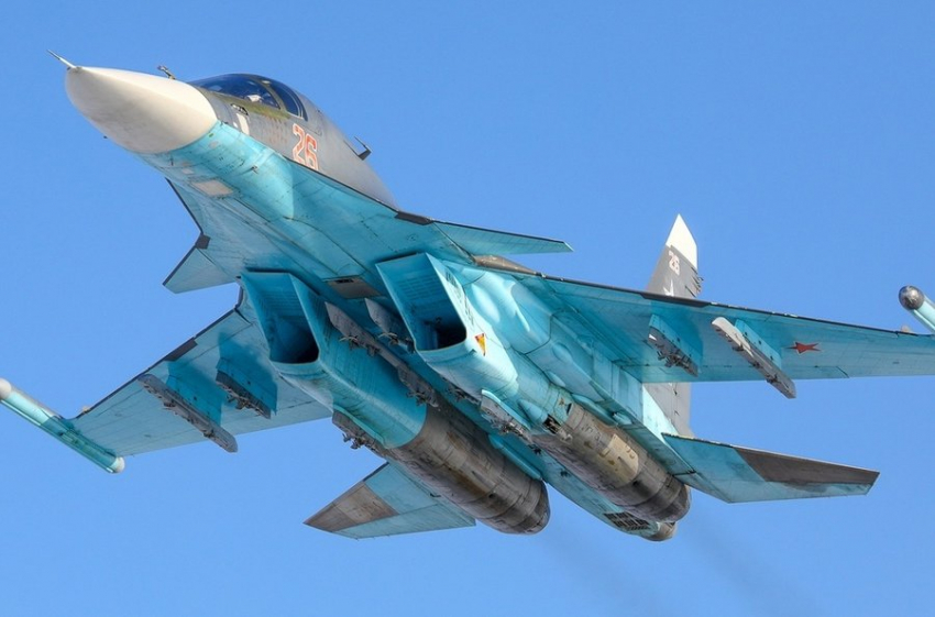 Авиаконструктор Лукашевич перечислил причины схода боеприпаса с бомбардировщика Су-34 над Белгородом