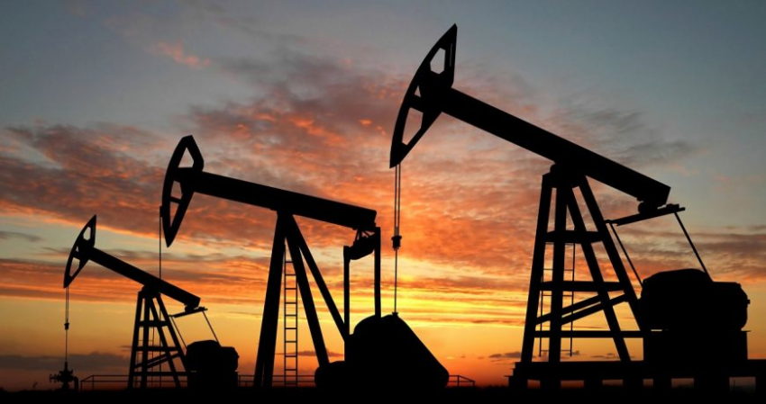 Цены на нефть стабилизировались в начале торговой недели 24 апреля