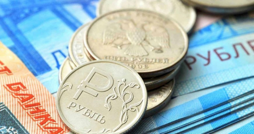 Нетипичный прогноз: как изменится курс рубля к евро и доллару с 1 мая 2023 года