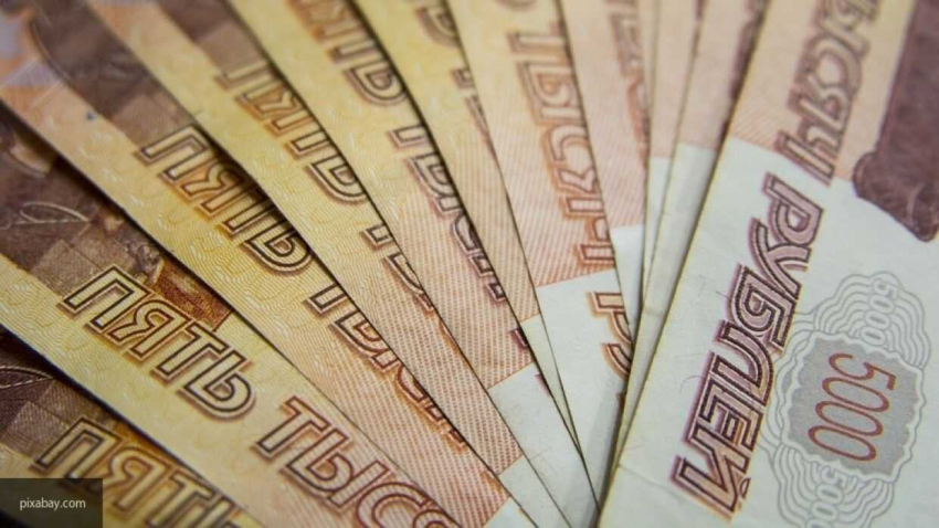Рекрутеры сравнили зарплаты продавцов и охранников в Москве и других регионах России